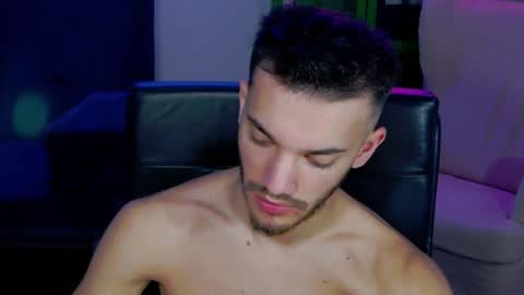 dominicvalente online show from 11/08/25, 04:29