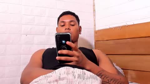 DominicVera online show from 10/17/25, 02:41