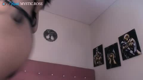   online show from 01/10/25, 07:25