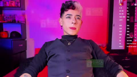 Snapshot of dominikeclipsex chatting on 04/27/26, 11:52 Dominik Eclipse online show from 04/27/26, 11:52