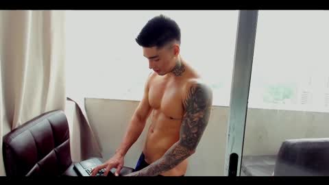 Snapshot of dominiofit chatting on 02/18/25, 02:27 Only fans Ronnie col---InstaRonniecolleman online show from 02/18/25, 02:27