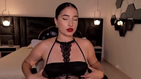 Snapshot of dominiquevega_ chatting on 06/14/26, 02:24 Dominique online show from 06/14/26, 02:24