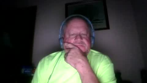 Snapshot of domino81212 chatting on 04/19/26, 05:18 domino81212 online show from 04/19/26, 05:18