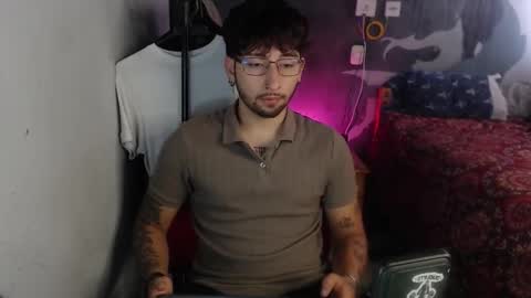 Snapshot of dominus_kane chatting on 11/08/25, 03:01 dominus_kane online show from 11/08/25, 03:01