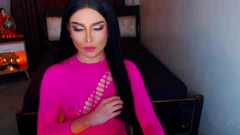 Snapshot of dominuscockwhore chatting on 09/09/25, 07:02 blair online show from 09/09/25, 07:02