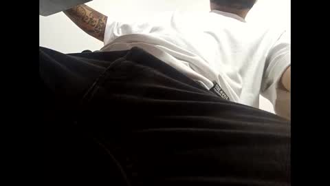 Snapshot of domm_14 chatting on 10/30/25, 04:14 domm_14 online show from 10/30/25, 04:14