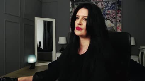 Snapshot of dommelisa chatting on 01/09/25, 11:56 Dom Melisa online show from 01/09/25, 11:56