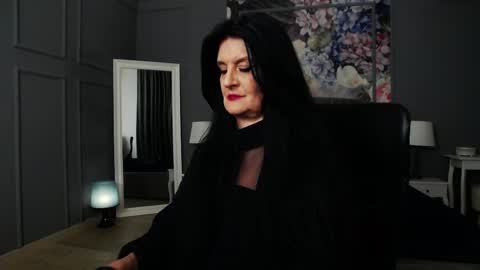 Snapshot of dommelisa chatting on 03/06/25, 12:43 Dom Melisa online show from 03/06/25, 12:43