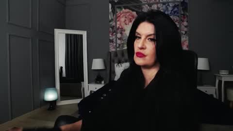 Snapshot of dommelisa chatting on 03/06/25, 09:53 Dom Melisa online show from 03/06/25, 09:53