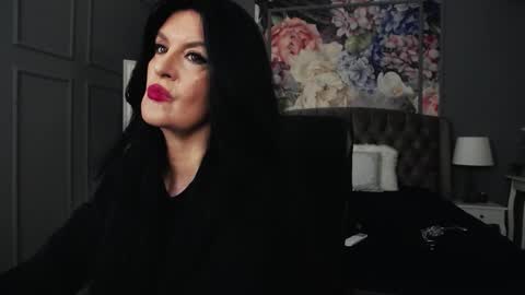 Snapshot of dommelisa chatting on 09/30/25, 07:41 Dom Melisa online show from 09/30/25, 07:41