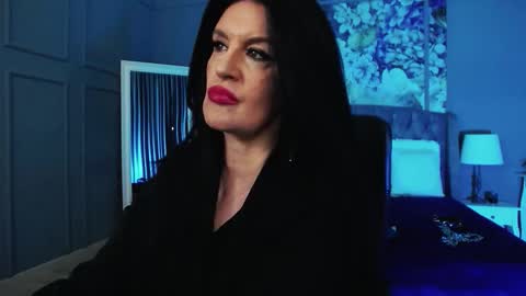 Dom Melisa online show from 12/03/25, 09:57