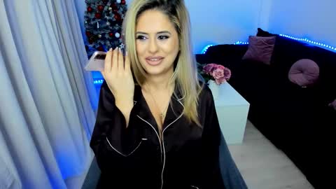 Tessa online show from 01/06/26, 07:06