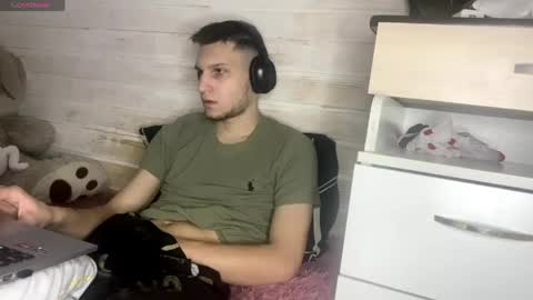 Snapshot of donald_boy chatting on 03/20/26, 11:09 Stephanie and online show from 03/20/26, 11:09