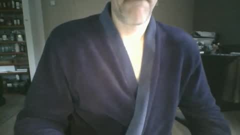 donaldtrump775 online show from 11/20/25, 08:03