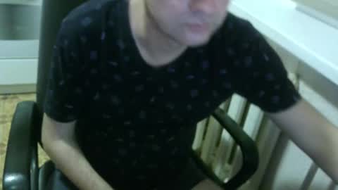 Snapshot of donalvafd chatting on 10/31/25, 06:53 donalvafd online show from 10/31/25, 06:53