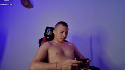 Donat Independent Model online show from 12/24/24, 08:16