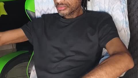 dondiego5511 online show from 03/02/26, 01:41