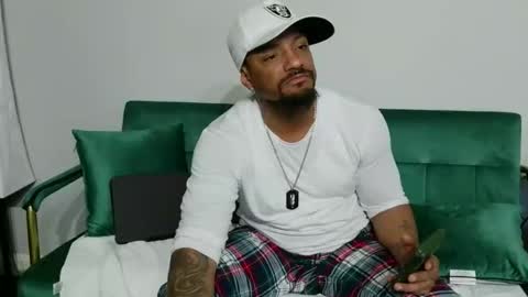 Snapshot of dong_masterson chatting on 03/03/26, 11:54 Gifted online show from 03/03/26, 11:54