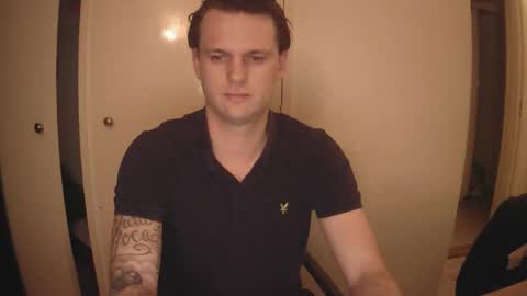 Papi online show from 04/08/26, 07:25