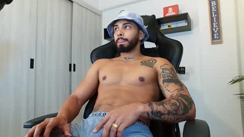 Victor online show from 10/08/25, 02:14