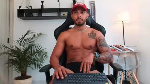 Snapshot of donn_cruz chatting on 04/11/26, 05:39 Victor online show from 04/11/26, 05:39