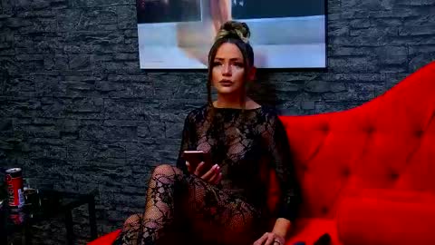 Snapshot of donna_klein chatting on 10/13/25, 06:08 Donna online show from 10/13/25, 06:08