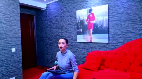 Snapshot of donna_klein chatting on 10/23/25, 11:42 Donna online show from 10/23/25, 11:42