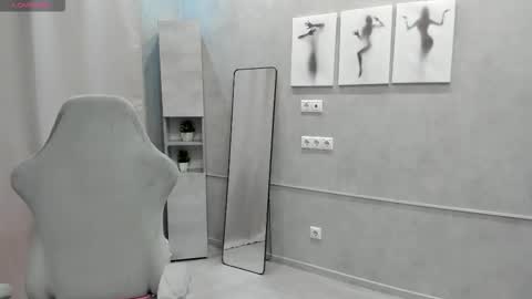 Donna On GMT2 Mon-Fri 3-9 AM online show from 03/12/26, 11:33