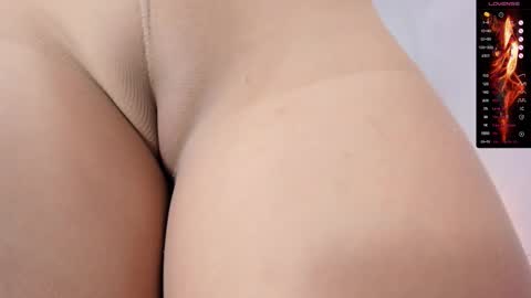 Paula DiazGMT-5 0730 - 1400 online show from 09/23/25, 12:30