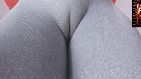 Paula DiazGMT-5 0730 - 1400 online show from 10/17/25, 12:08