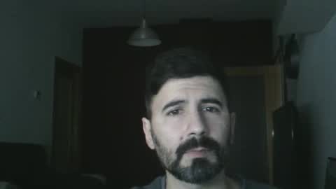 Snapshot of donnie_darkos83 chatting on 11/02/25, 10:06 donnie_darkos83 online show from 11/02/25, 10:06