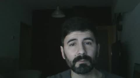 Snapshot of donnie_darkos83 chatting on 12/21/25, 11:06 donnie_darkos83 online show from 12/21/25, 11:06