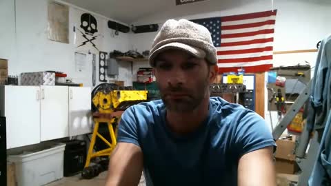 Snapshot of donniestone chatting on 02/04/25, 09:31 donniestone online show from 02/04/25, 09:31