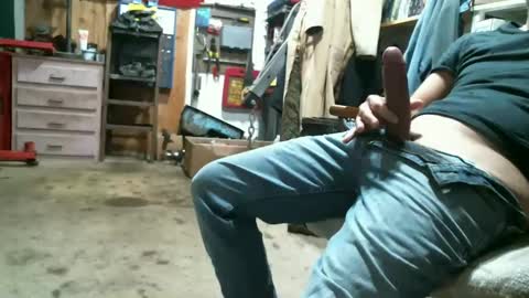 Snapshot of donniestone chatting on 09/09/25, 02:38 donniestone online show from 09/09/25, 02:38