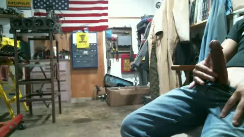 Snapshot of donniestone chatting on 09/11/25, 02:39 donniestone online show from 09/11/25, 02:39