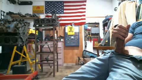 Snapshot of donniestone chatting on 09/13/25, 04:07 donniestone online show from 09/13/25, 04:07