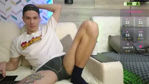 Snapshot of donnikon chatting on 09/27/25, 02:44 Nikon online show from 09/27/25, 02:44