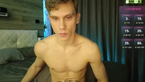 Snapshot of donnikon chatting on 11/30/25, 07:51 Nikon online show from 11/30/25, 07:51