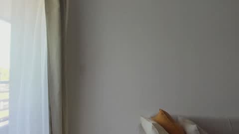 Donatella online show from 01/15/25, 12:04