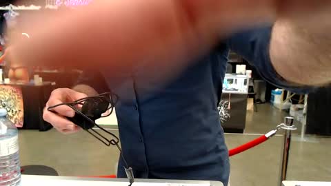 Snapshot of donnybasilisk chatting on 02/01/25, 10:23 Donny online show from 02/01/25, 10:23