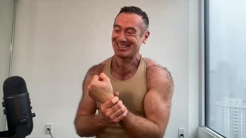 Snapshot of donnybasilisk chatting on 09/25/25, 01:59 Donny online show from 09/25/25, 01:59