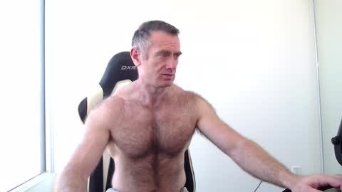 Snapshot of donnybasilisk chatting on 10/02/25, 01:51 Donny online show from 10/02/25, 01:51