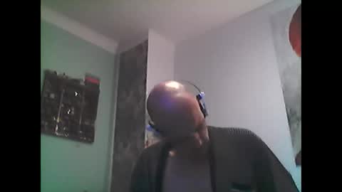 Snapshot of donosus chatting on 05/20/26, 03:18 donosus online show from 05/20/26, 03:18