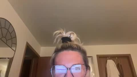 dontbefoolish online show from 11/11/25, 04:45