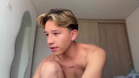 dontcallmeangell online show from 01/15/26, 01:16