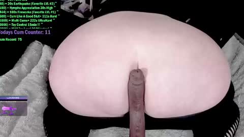 Snapshot of doomednympho chatting on 03/03/25, 06:33 DOOM online show from 03/03/25, 06:33