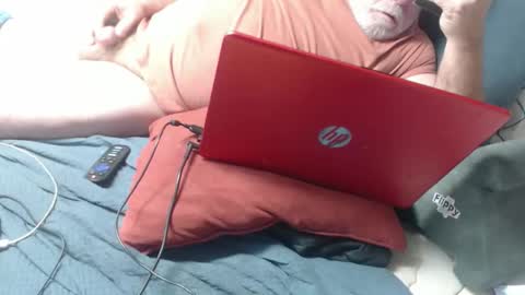 Snapshot of doouugcumming chatting on 03/31/26, 11:54 cummingdoouug online show from 03/31/26, 11:54