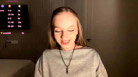 Snapshot of doreathagustave chatting on 04/29/26, 06:47 Anika online show from 04/29/26, 06:47