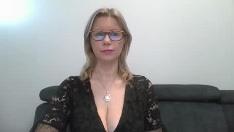 DoreenSexy online show from 12/16/25, 08:30