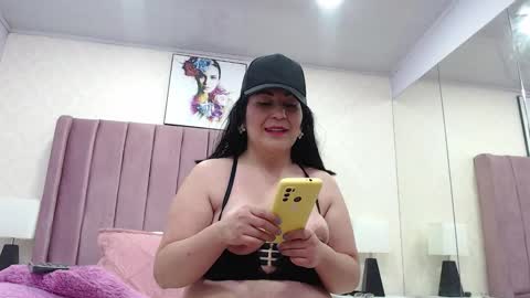 Anny online show from 11/16/25, 12:44